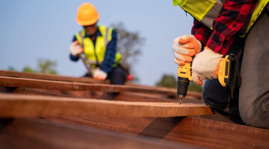 Expert Emergency Roof Repairs services in Barney, ND